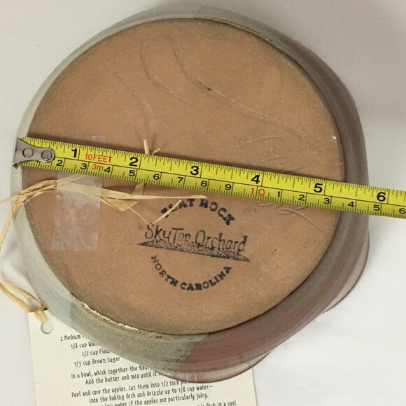 Sky Top Orchard Pottery Scalloped Bowl Flat Rock North Carolina - Picture 10 of 10